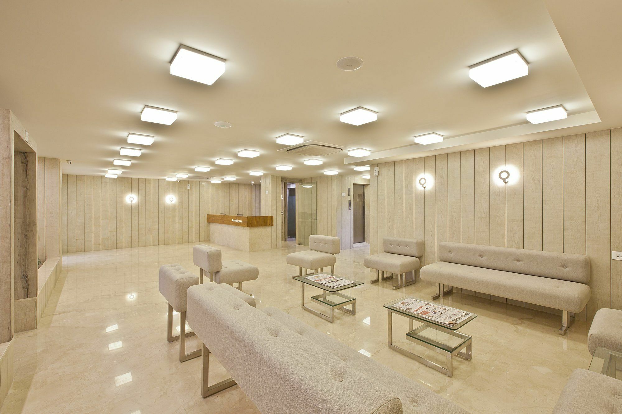 Scenaria Hotel アーメダバード エクステリア 写真